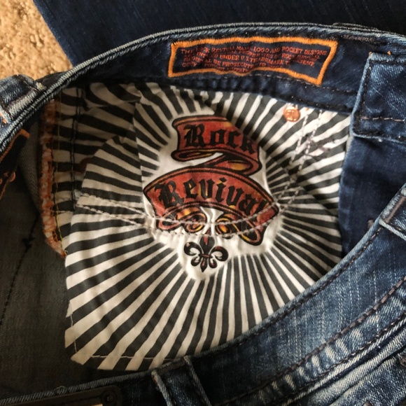 ROCK REVIVAL RILEY JEANS, SIZE 28, BOOTCUT, DESIGNER JEANS NEW WITH TAGS - Picture 8 of 16